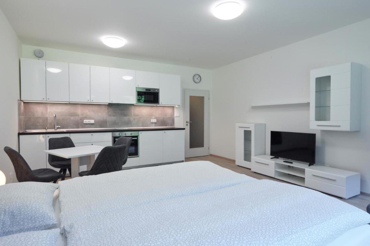 Residence Port Karolina Prag Dış mekan fotoğraf